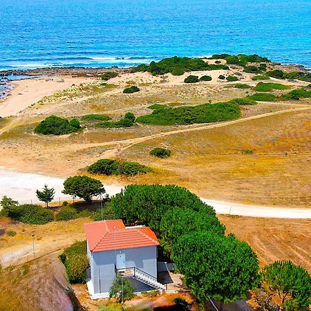 Romanos Beach Villas Buitenkant foto