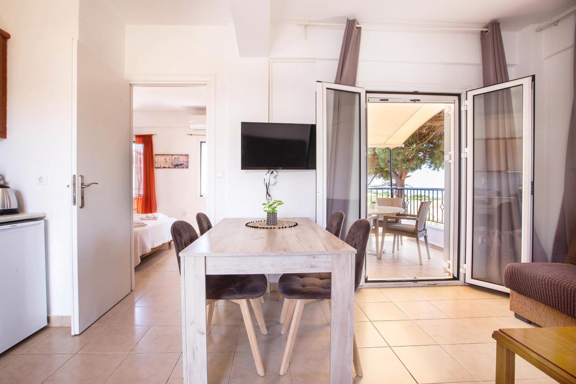 Romanos Beach Villas Buitenkant foto